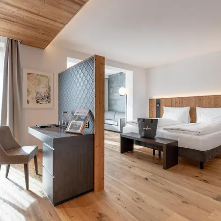 Waldhotel 4* Αρόζα
