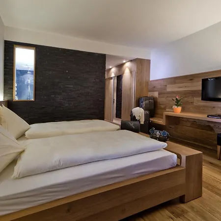 Waldhotel Ξενοδοχείο