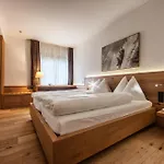 Waldhotel Hotel