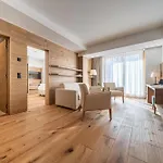 Hotel Waldhotel