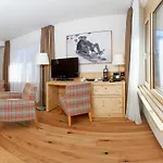 Waldhotel