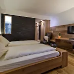 Waldhotel Hotel
