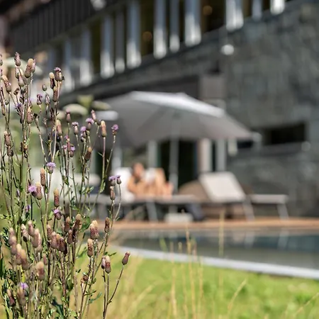 Szálloda Waldhotel Arosa