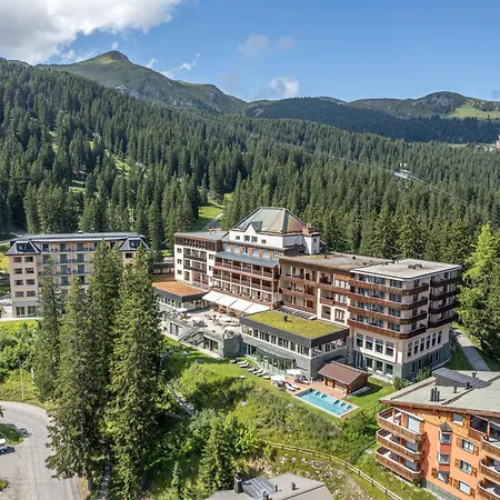 Waldhotel Szálloda 4*