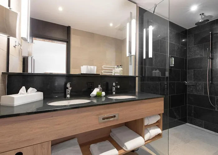 Waldhotel Szálloda 4*